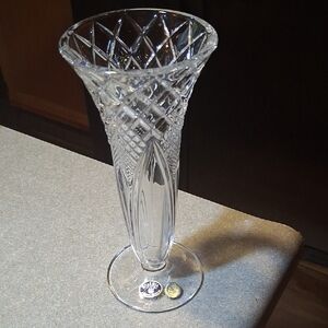 Elegant Bohemia 24% Lead Crystal Vase Made In The Czech Republic